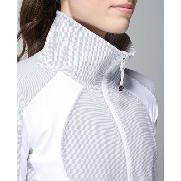 Lululemon Nice Asana Jacket size 4 - Picture 2 of 8